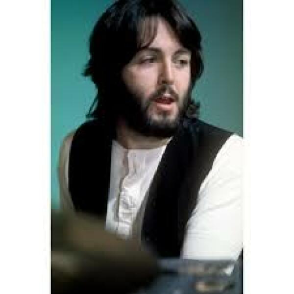 Is this the most stunning man who ever lived?