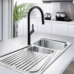 Black tap with stainless steel sink yay/nay?