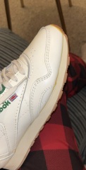 Would you say these trainers from vinted are in "very good condition"