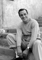 Is Gregory Peck the most stunning man who ever lived?