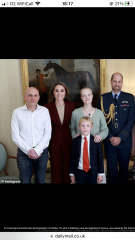 Royal Style: monkey nuts or emeralds? The discussion continues...