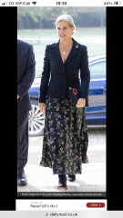 Royal Style: Welcome to the Court of the Dragon Queen!