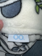 Please could you show me the labels on your BRANDED Oodie