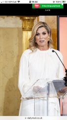 Royal Style: monkey nuts or emeralds? The discussion continues...