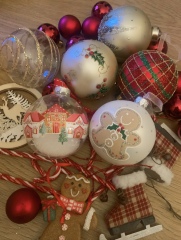 What’s your Christmas decoration theme