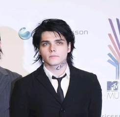 Is this the most stunning man who ever lived?