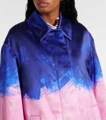 Les Parisiennes des Mamansnet: It's French charm, you know, beheaded people, red wine and blood all over the place - it's romantic, it's normal.