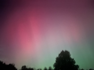 Northern lights currently visible!