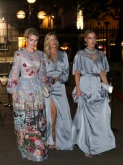 Royal Style: monkey nuts or emeralds? The discussion continues...