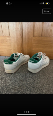 Would you say these trainers from vinted are in "very good condition"