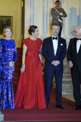 Royal Style: Welcome to the Court of the Dragon Queen!