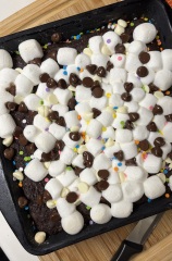 Come and tell me your dull and unexciting news 31: Calmly through the day