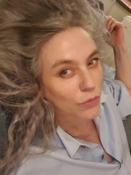 Les Parisiennes des Mamansnet: It's French charm, you know, beheaded people, red wine and blood all over the place - it's romantic, it's normal.