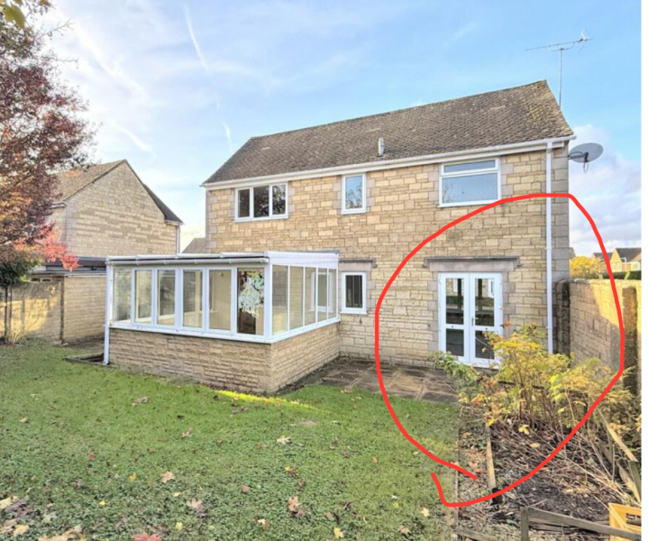 Buying a house with significant black moulds on walls