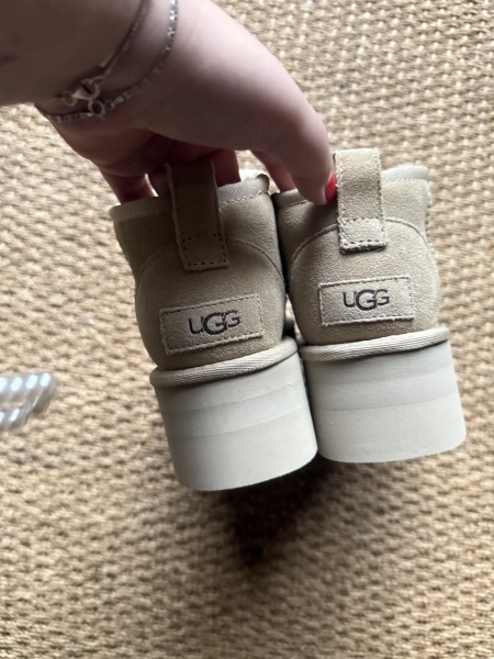 Have I been scammed? Are these UGG boots genuine?
