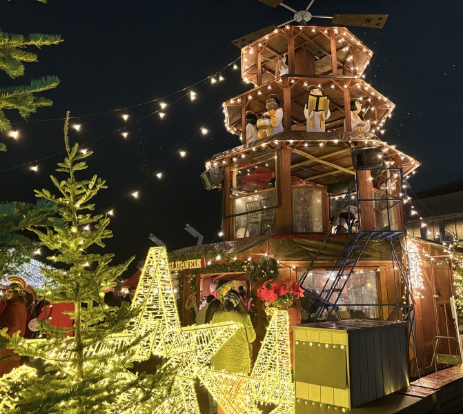 Come and tell me your dull and unexciting news 31: Calmly through the day