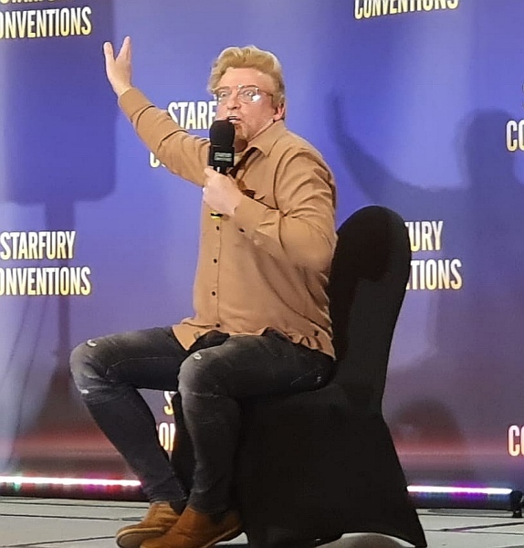 Our Flag Means Death - Thread 5:  Ahoy! Surrender! You have no chance of escape!