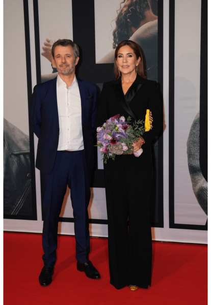 Royal Style: Welcome to the Court of the Dragon Queen!