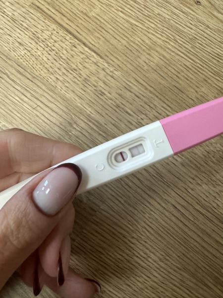 Pregnant again after early loss - driving myself mad