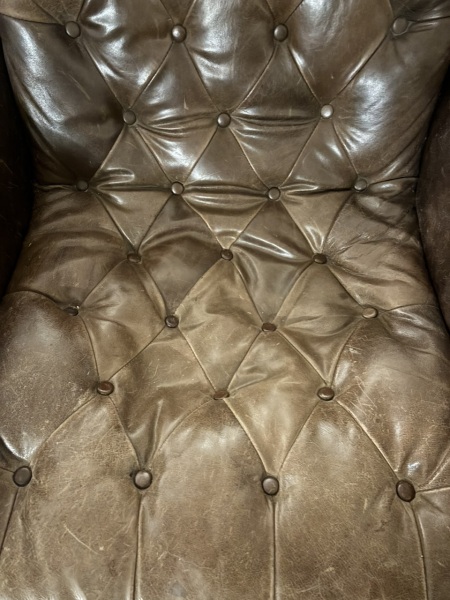 Springs in leather armchair
