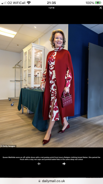 Royal Style: Welcome to the Court of the Dragon Queen!