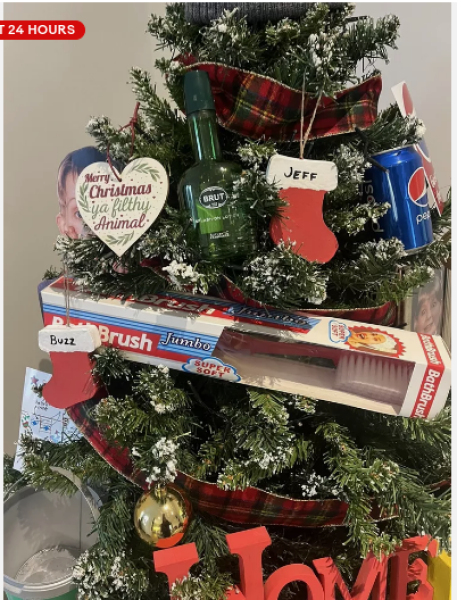 Facebook Christmas Tat