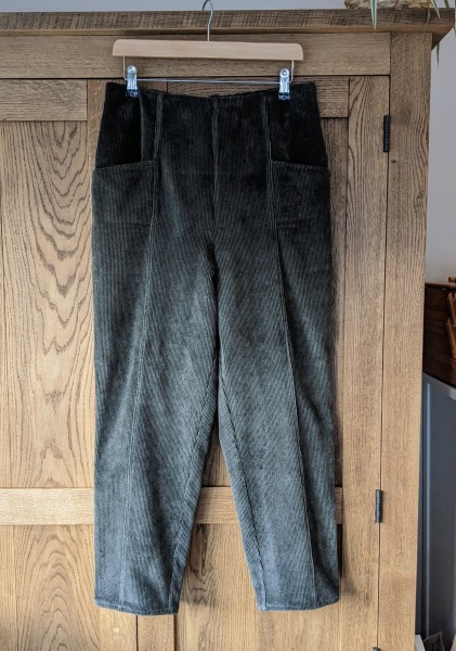 Stitch and bitch thread #10. There’s a pattern here