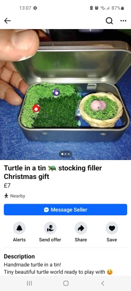 Facebook Christmas Tat