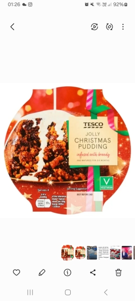 Christmas pudding that does not contain whole nuts