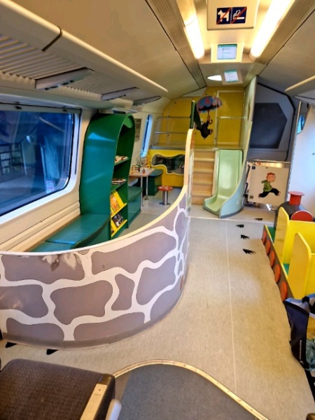 Thread 12 Starmer: From Prescott to Rayner, working class grit