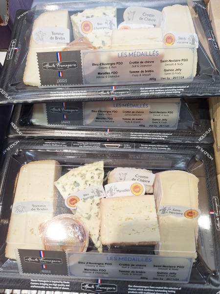 The Nigel Slater Christmas Chronicles Readalong 2024