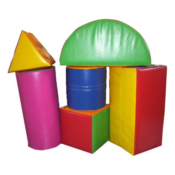 Child hitting DD at a softplay - should I have said something?
