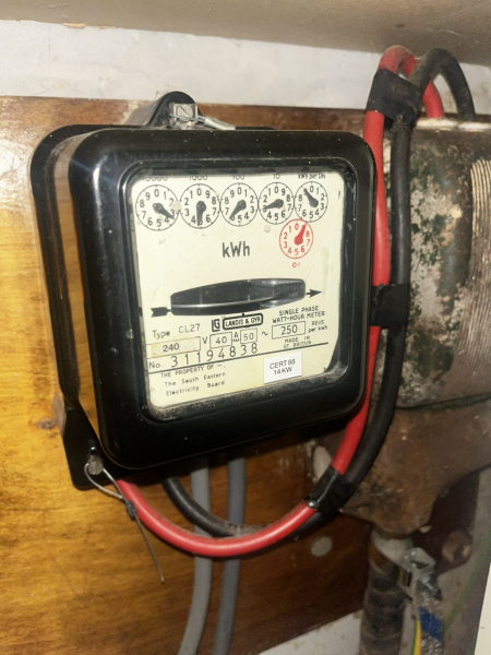 Can someone help me read this meter?!