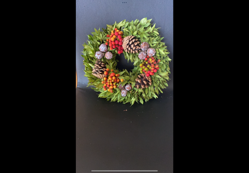 Christmas wreath on grave- help please!
