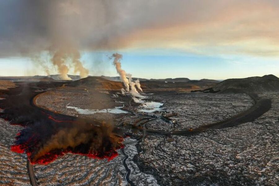 Iceland - possible eruption due near the Blue Lagoon