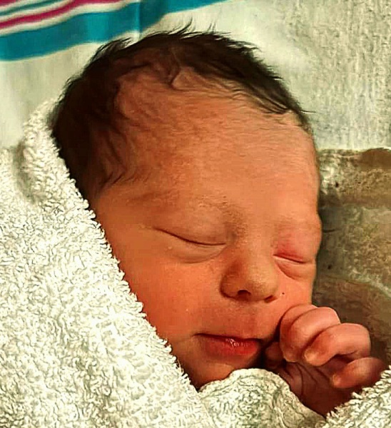 Giving birth with no birth partner