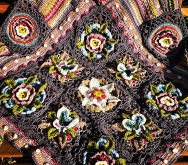 Does anyone knit / crochet / sew / create items for their home?