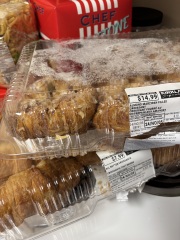 Come and tell me your dull and unexciting news 31: Calmly through the day