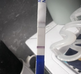 I can’t tell if this is a positive test!