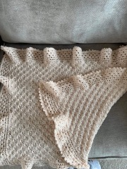 Cot blanket knitting pattern and size advice