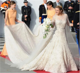 Royal Style: Welcome to the Court of the Dragon Queen!