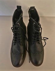 What trousers would you wear with these boots? Pics attached