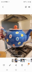 How many teapots do you own?