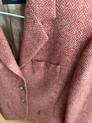 Les Parisiennes des Mamansnet: It's French charm, you know, beheaded people, red wine and blood all over the place - it's romantic, it's normal.