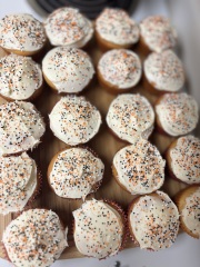 Come and tell me your dull and unexciting news 31: Calmly through the day