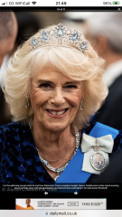 Royal Style: Welcome to the Court of the Dragon Queen!