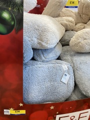 Thread 10 - the one with a rubber dick each