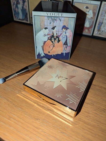 General “Waifs and Strays” Beauty Advent Calendar opening thread 2024