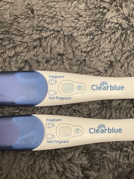 Potentially pregnant -help ! Line eyes