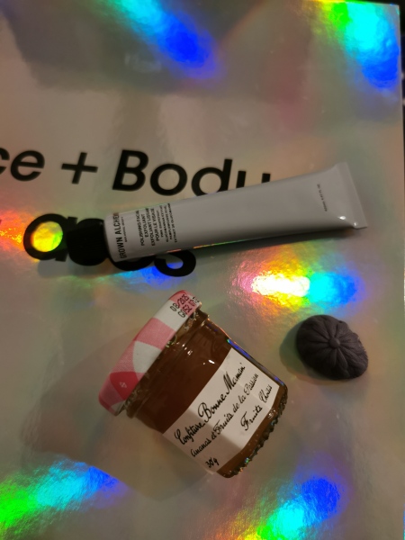 General “Waifs and Strays” Beauty Advent Calendar opening thread 2024